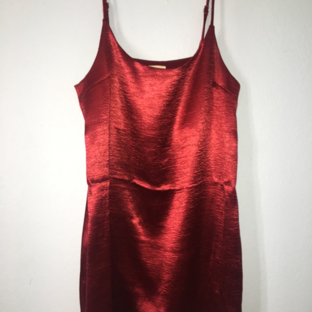 NWT SHIMMERY UO SHIFT DRESS